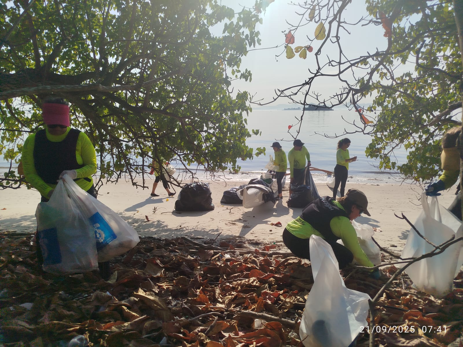 cleanup day rio set25 2
