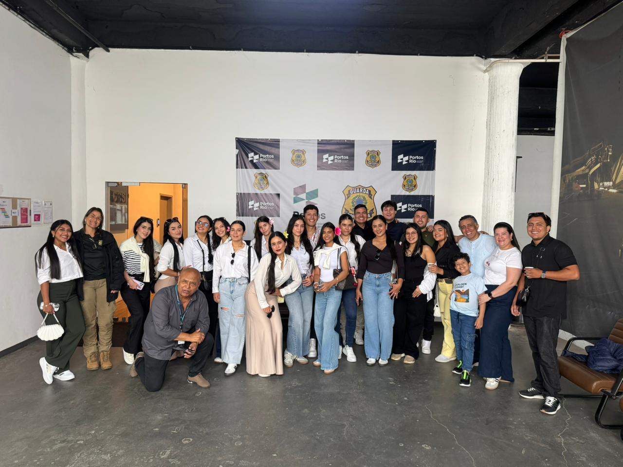 estudantes colombia 2