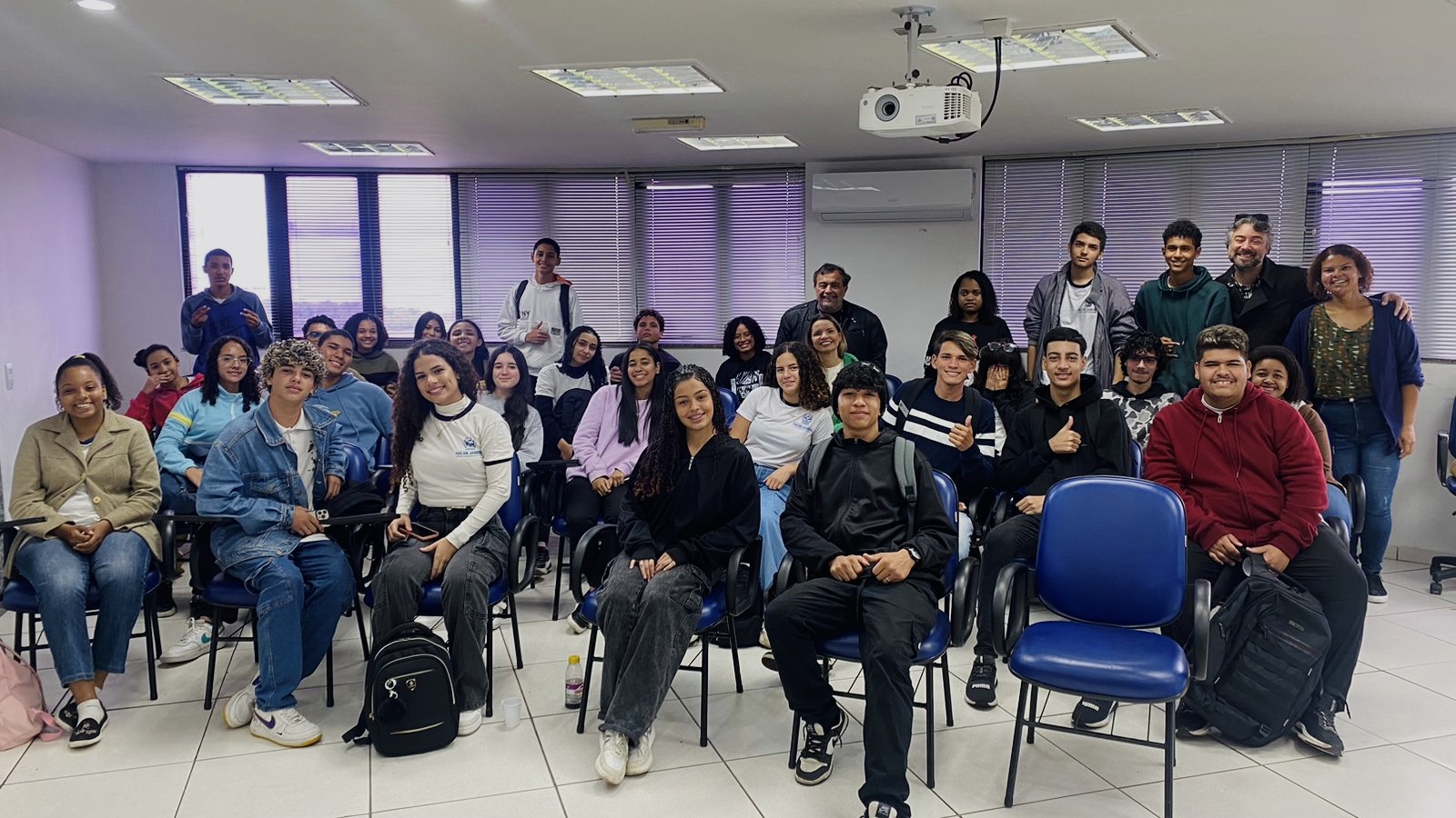 visita estudantes jul25 2