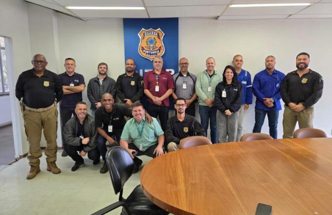 GUARDA E SSPS EM REUNIAO ITAGUAI SET25
